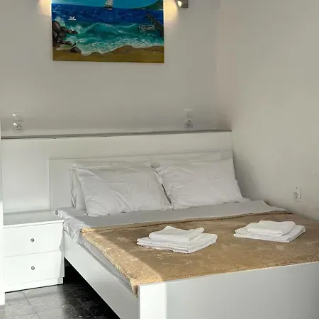 Hébergement de vacances Family House Center&beach *